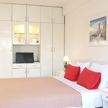 The White Apartment Ohrid Bagian luar foto