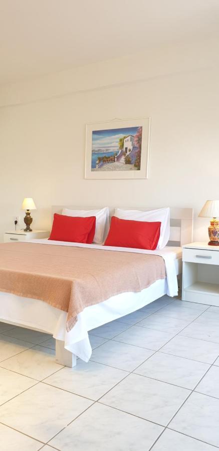 The White Apartment Ohrid Bagian luar foto