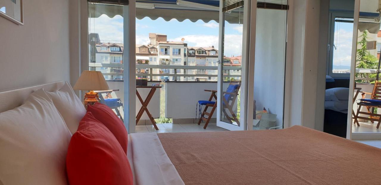 The White Apartment Ohrid Bagian luar foto