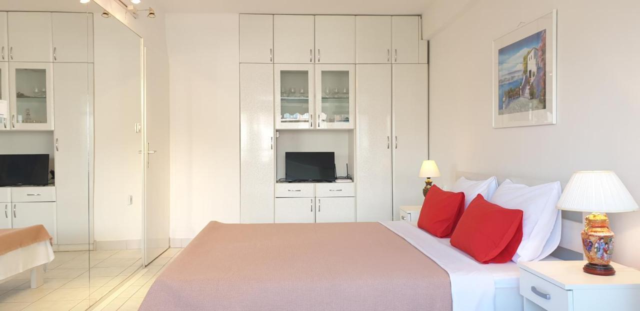 The White Apartment Ohrid Bagian luar foto