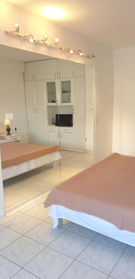 The White Apartment Ohrid Bagian luar foto