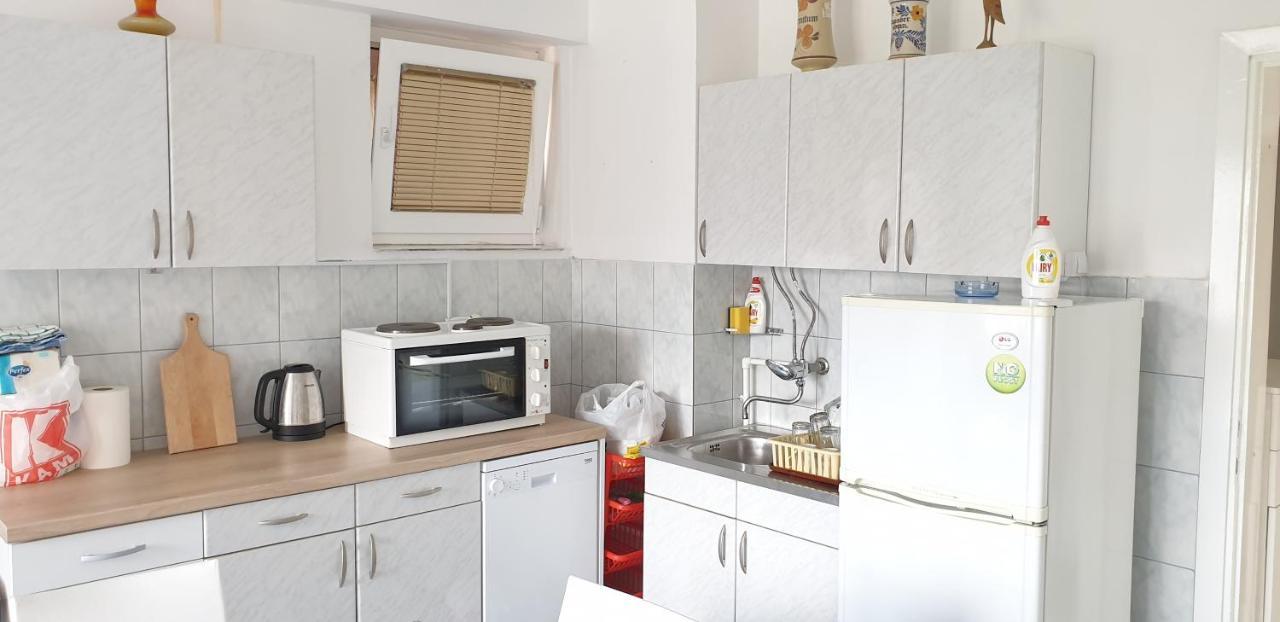 The White Apartment Ohrid Bagian luar foto